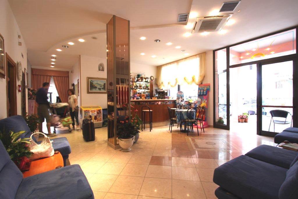 Hotel Ristoro Беллария-Иджеа-Марина Экстерьер фото